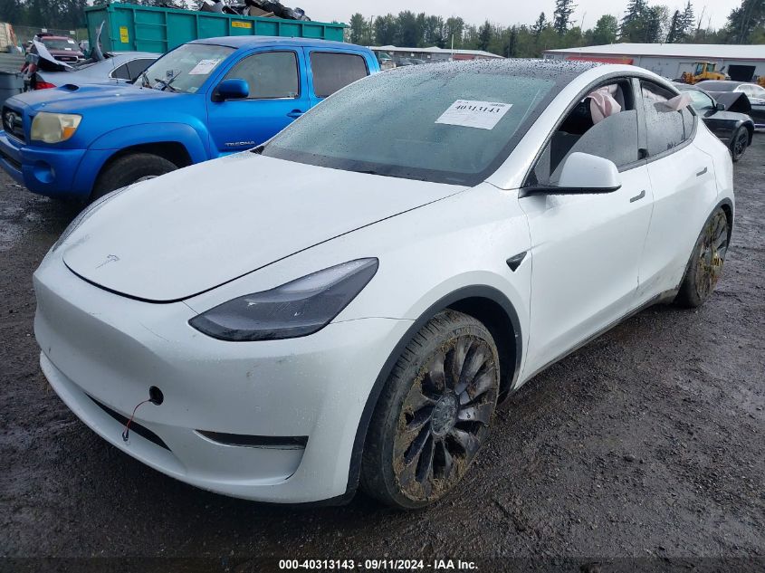 5YJYGDEF6MF266875 2021 TESLA MODEL Y - Image 2