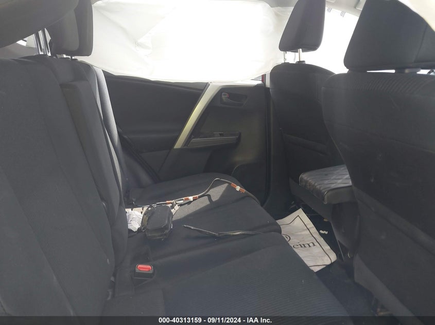 VIN 2T3ZFREV5JW473288 2018 TOYOTA RAV4 LE