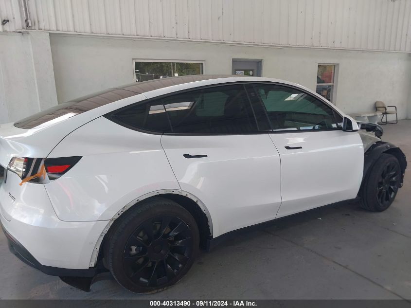 2021 Tesla Model Y Long Range Dual Motor All-Wheel Drive VIN: 5YJYGDEE6MF111864 Lot: 40313490