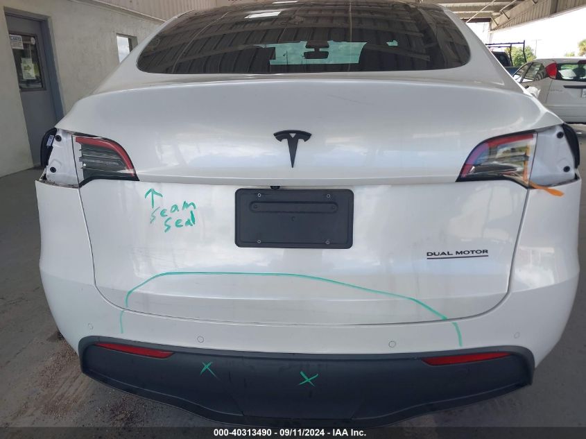 2021 Tesla Model Y Long Range Dual Motor All-Wheel Drive VIN: 5YJYGDEE6MF111864 Lot: 40313490