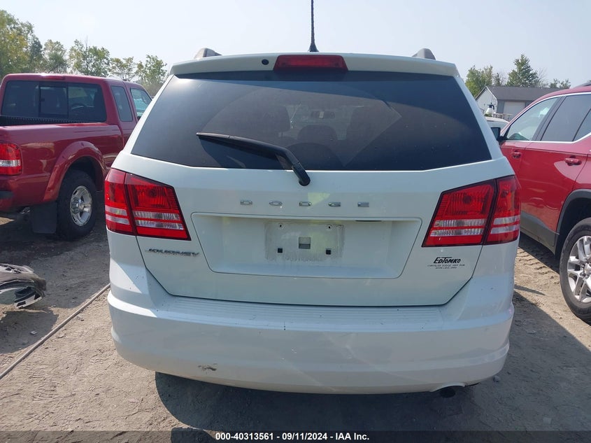 VIN 3C4PDCAB6JT242994 2018 DODGE JOURNEY SE