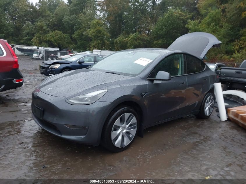 VIN 7SAYGDEE2PF867912 2023 Tesla Model Y, Awd/Long... no.2