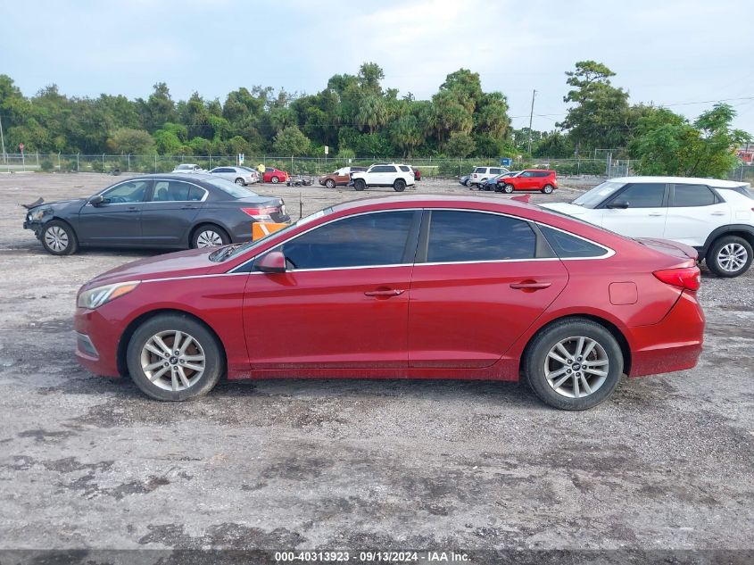 2015 Hyundai Sonata Se VIN: 5NPE24AF3FH117965 Lot: 40313923