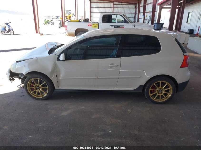 2006 Volkswagen Gti 2-Door VIN: WVWEV71K16W098137 Lot: 40314074