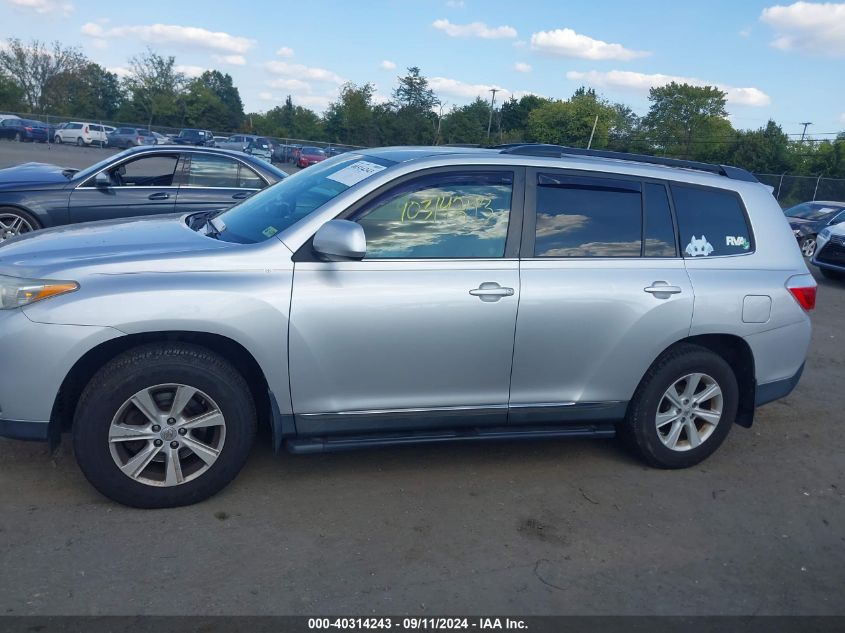 2013 Toyota Highlander Base Plus V6 VIN: 5TDBK3EH7DS192992 Lot: 40314243