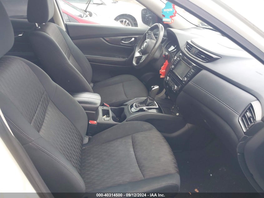 2017 NISSAN ROGUE SV - 5N1AT2MV4HC828748