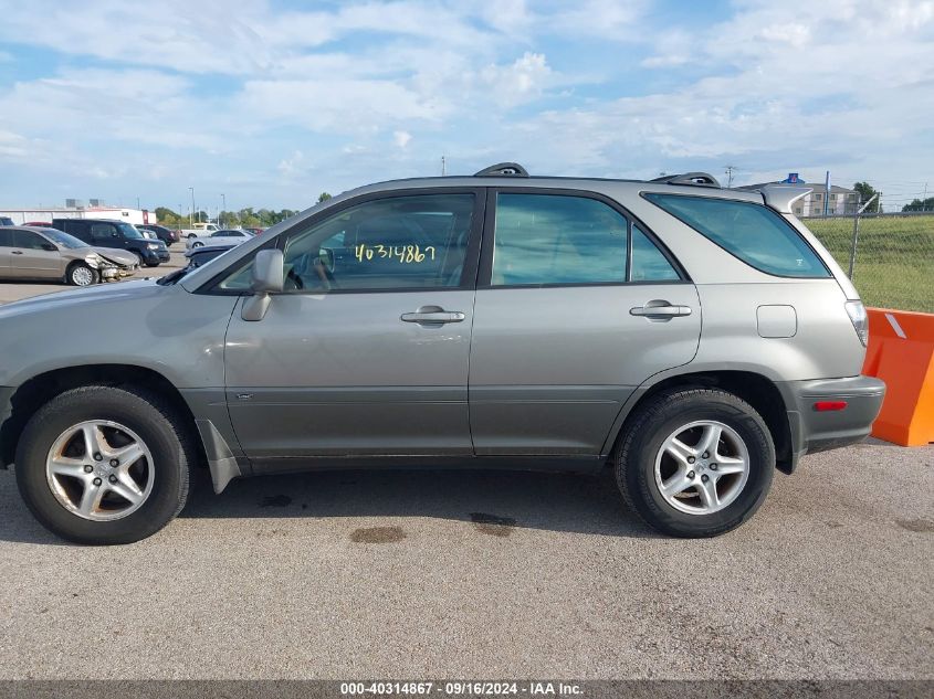 2002 Lexus Rx300-V6 VIN: JJTJHF10U72028354 Lot: 40314867