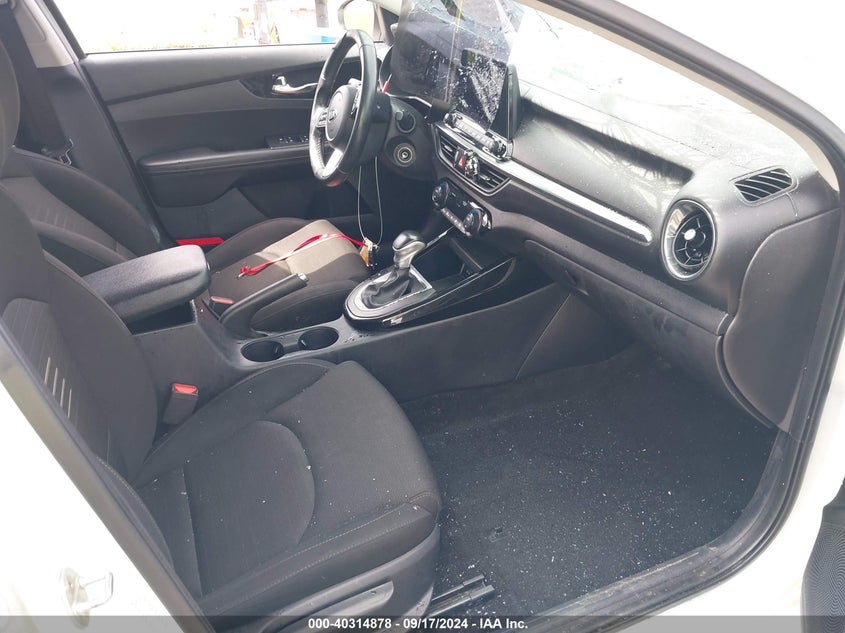 2019 KIA FORTE S - 3KPF34AD0KE114018