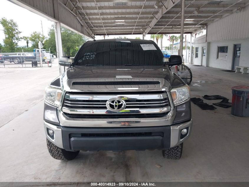 2017 Toyota Tundra Sr5 5.7L V8 VIN: 5TFDW5F14HX650935 Lot: 40314923