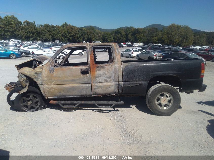 2001 GMC Sierra 1500 C3 VIN: 2GTEK69U711353432 Lot: 40315331