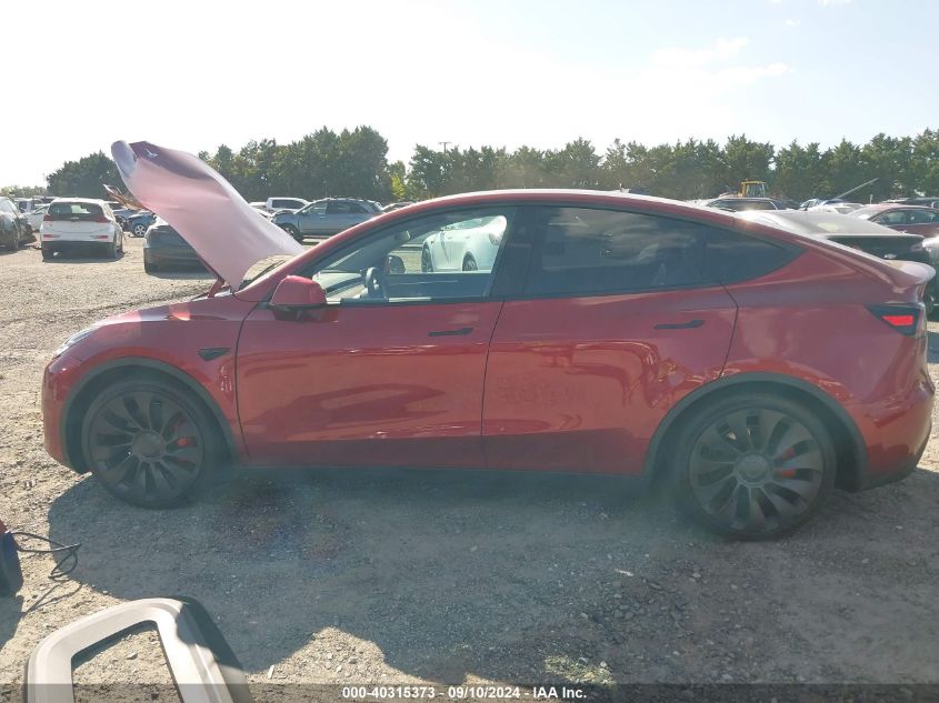 2024 Tesla Model Y Performance Dual Motor All-Wheel Drive VIN: 7SAYGDEF3RF021719 Lot: 40315373