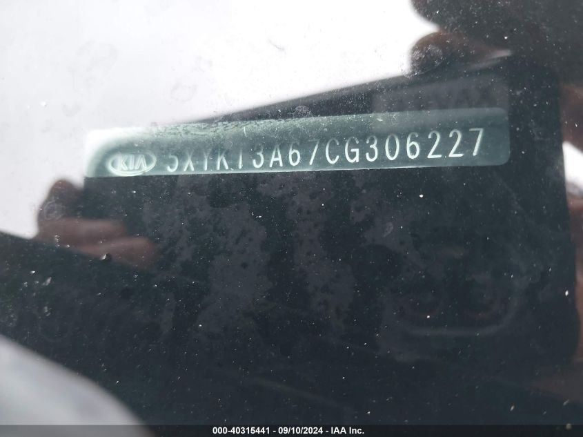5XYKT3A67CG306227 2012 Kia Sorento Lx