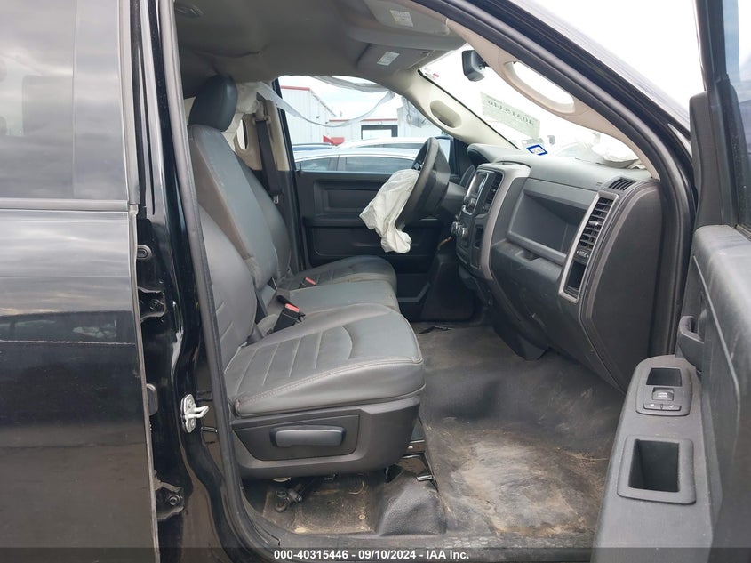 2019 RAM 1500 CLASSIC TRADESMAN QUAD CAB 4X2 6'4 BOX VIN: 1C6RR6FG8KS722397