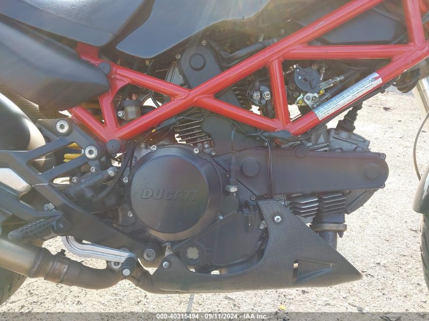 2007 Ducati Monster 695 VIN: ZDM1RADM97B092726 Lot: 40315494