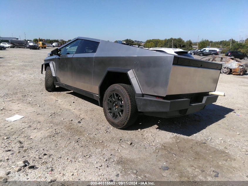 VIN 7G2CEHED9RA024430 2024 TESLA CYBERTRUCK ALL-WHEEL DRIVE