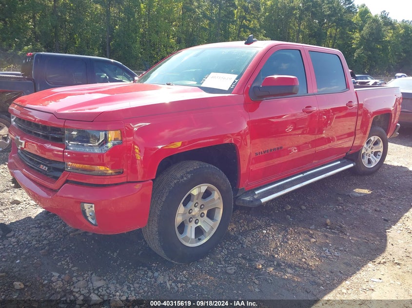2017 CHEVROLET SILVERADO 1500 2LT - 3GCUKRECXHG375940