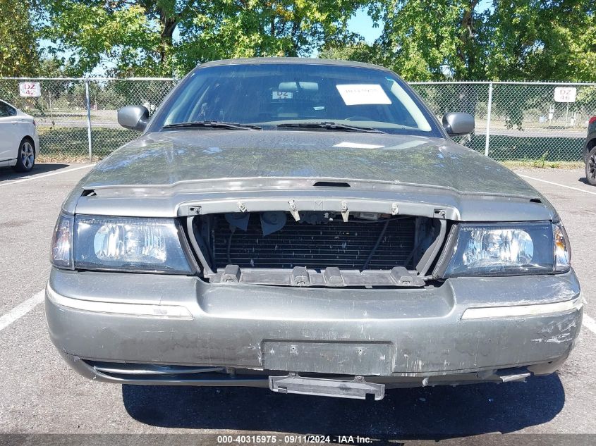 2004 Mercury Grand Marquis Gs VIN: 2MEFM74W64X660961 Lot: 40315975