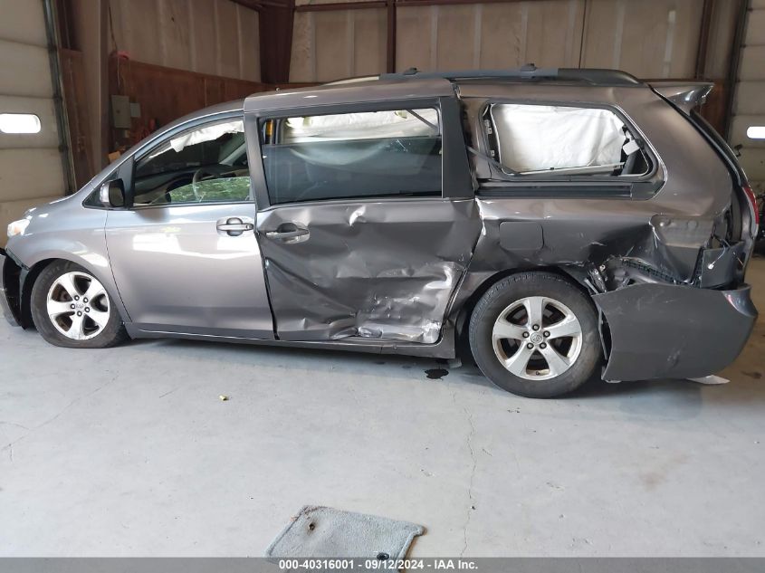 5TDKK3DC1ES499517 2014 Toyota Sienna Le V6 8 Passenger