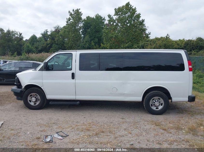 2017 Chevrolet Express 3500 Ls VIN: 1GAZGNFF2H1332550 Lot: 40316060