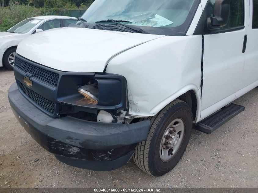 2017 Chevrolet Express 3500 Ls VIN: 1GAZGNFF2H1332550 Lot: 40316060