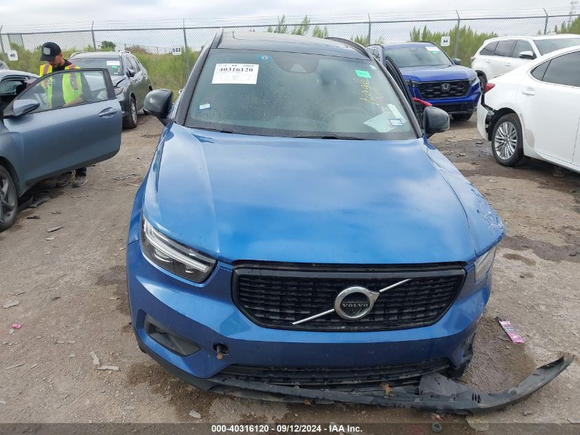 YV4162UM7M2487426 2021 Volvo Xc40 T5 R-Design