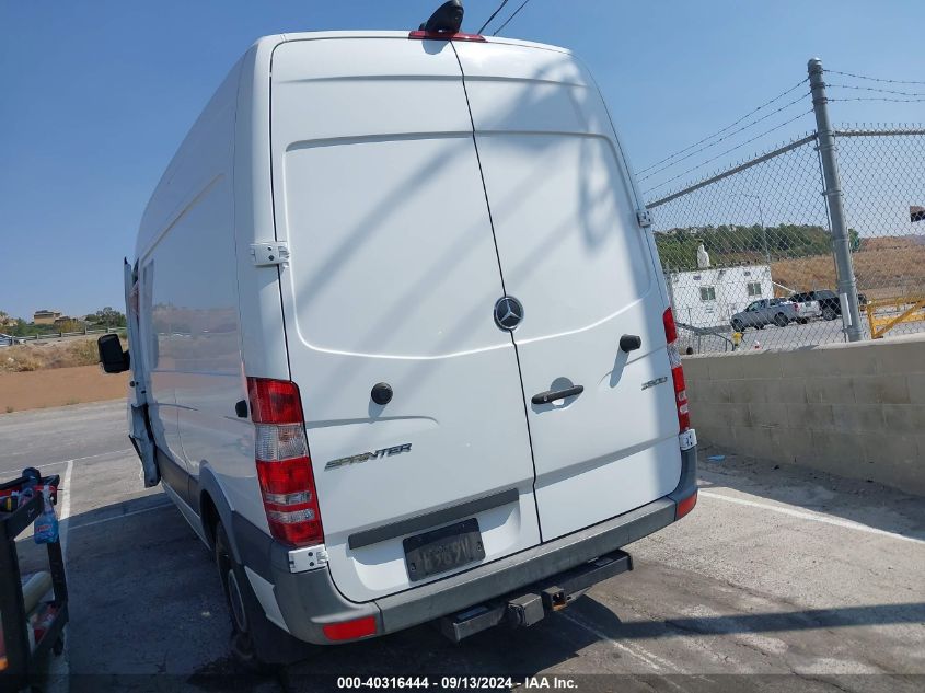 2017 Mercedes-Benz Sprinter 2500 VIN: WD3PE7CD8HP545139 Lot: 40316444