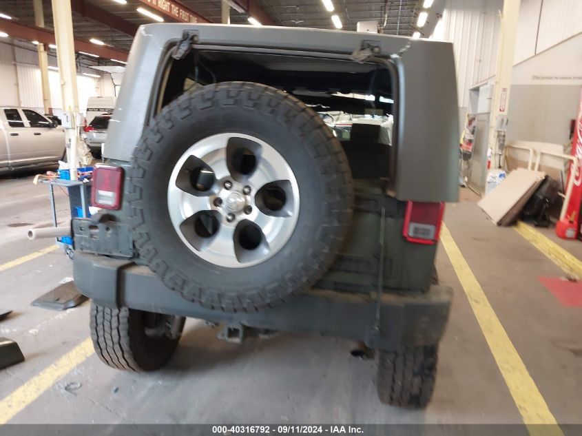 2007 Jeep Wrangler Sahara VIN: 1J8FA54177L179212 Lot: 40316792