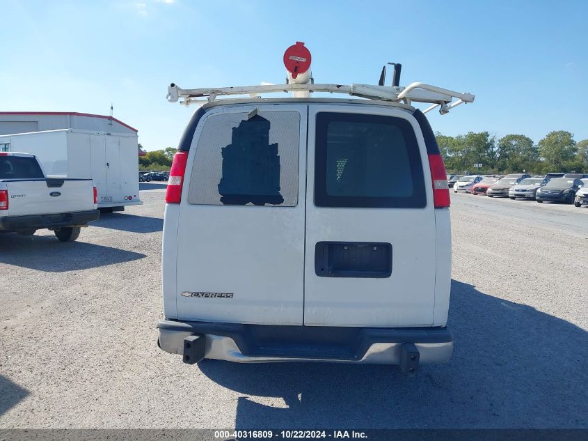 2018 Chevrolet Express 2500 Work Van VIN: 1GCWGAFG2J1904895 Lot: 40316809