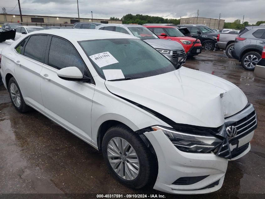 3VWCB7BU8KM263074 2019 VOLKSWAGEN JETTA - Image 1