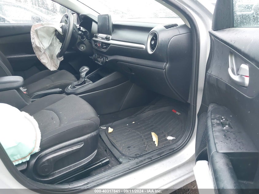 2019 KIA FORTE LXS - 3KPF24AD0KE099751