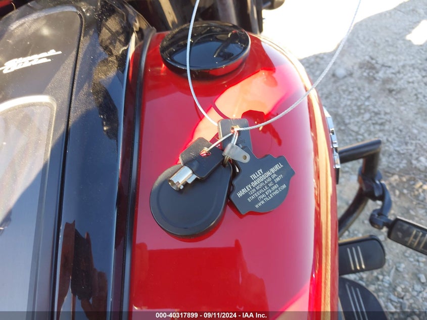 2022 HARLEY-DAVIDSON FLHXS - 1HD1KRP13NB623110