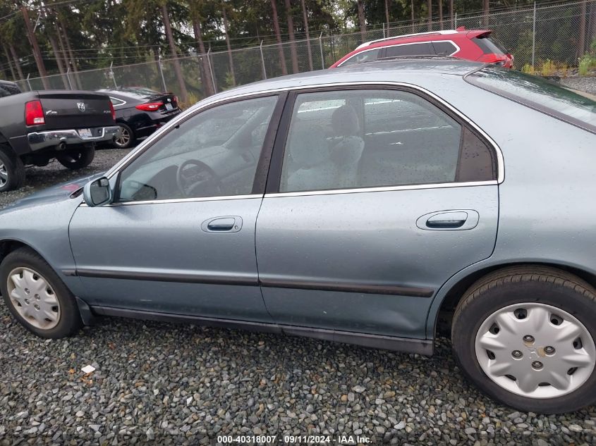 1996 Honda Accord Lx/Ex VIN: 1HGCD5630TA152988 Lot: 40318007