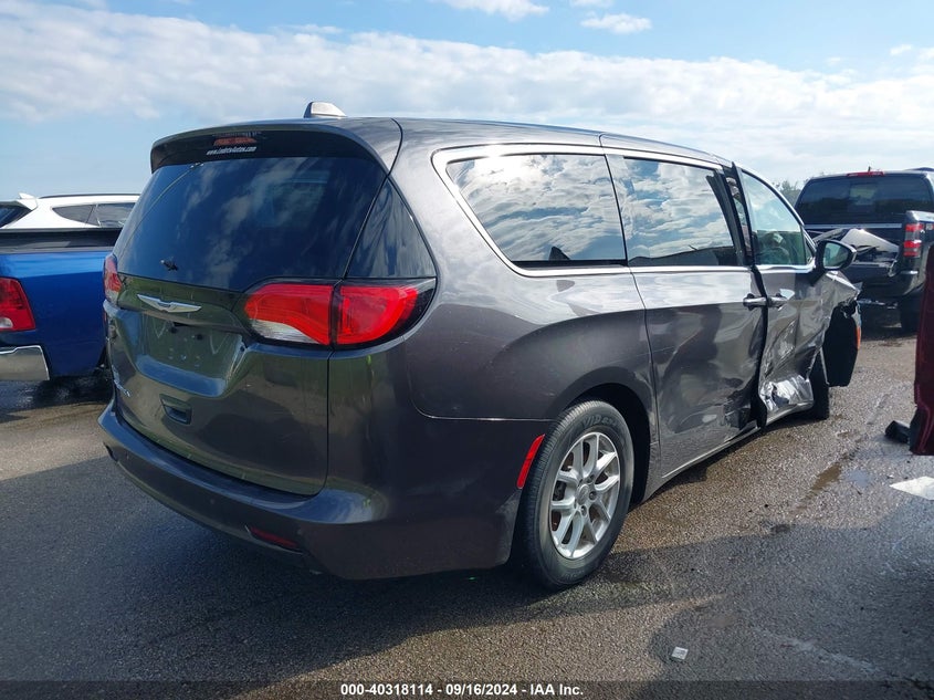 VIN 2C4RC1DG4JR177749 2018 CHRYSLER PACIFICA TOURING