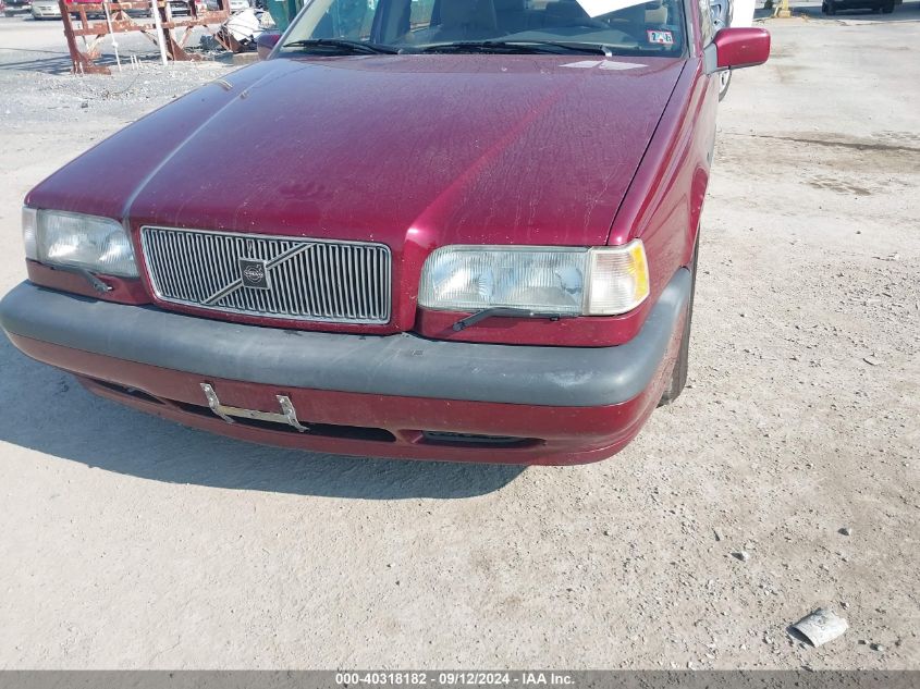 1994 Volvo 850 VIN: YV1LS5527R2105015 Lot: 40318182