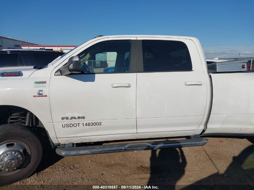 2022 Ram 3500 Big Horn 4X4 8' Box VIN: 3C63RRHL8NG302894 Lot: 40318557