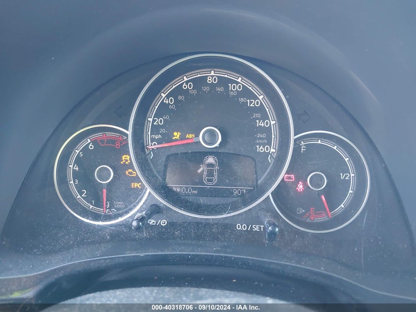 2018 VOLKSWAGEN BEETLE 2.0T COAST/2.0T S - 3VWFD7AT7JM717376