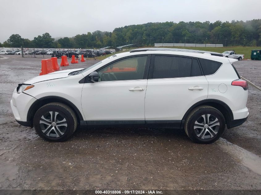 JTMZFREV3HJ716993 2017 Toyota Rav4 Le