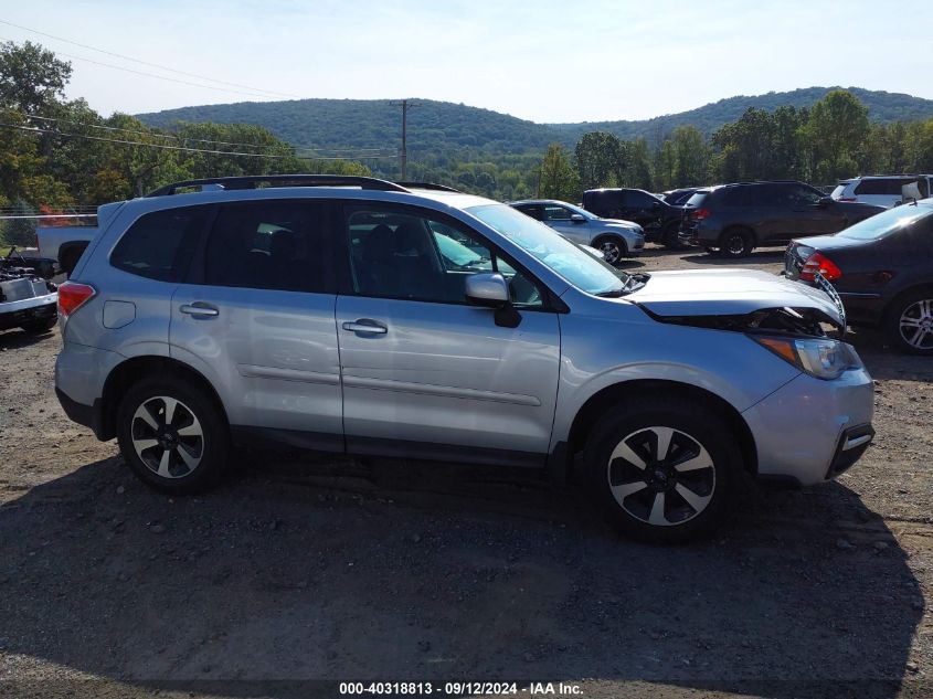 2017 Subaru Forester 2.5I Premium VIN: JF2SJAEC3HH503972 Lot: 40318813