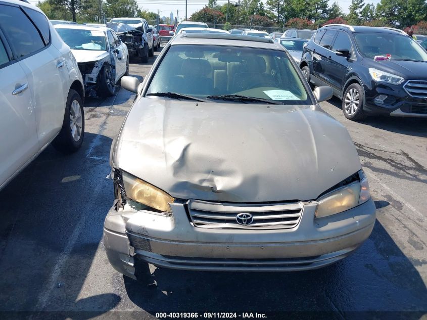 1999 Toyota Camry Xle VIN: 4T1BG28K3XU564598 Lot: 40319366