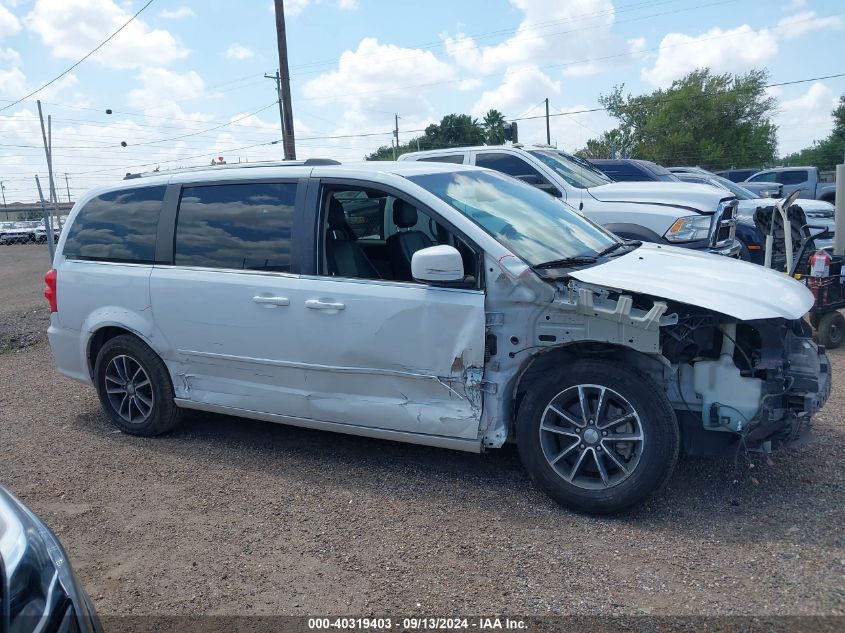 2017 Dodge Grand Caravan Sxt VIN: 2C4RDGCG4HR682749 Lot: 40319403