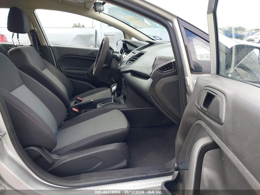 VIN 3FADP4AJ7JM139106 2018 FORD FIESTA S