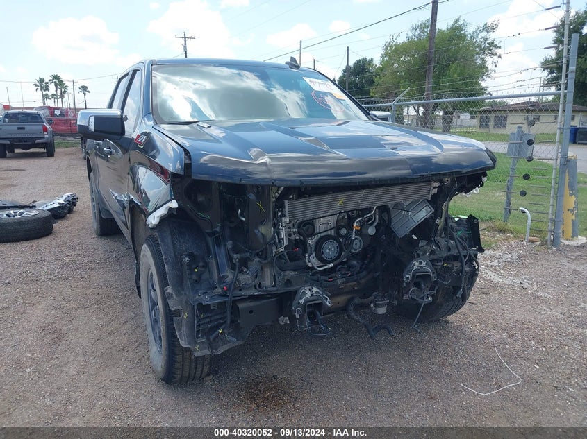 CHEVROLET SILVERADO 1500 4WD  STANDARD BED LT 2022