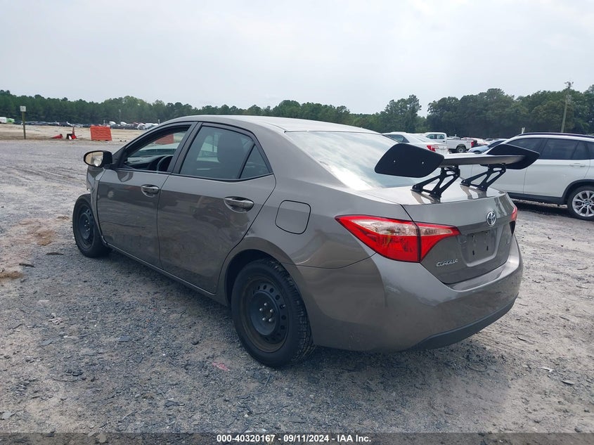 2018 TOYOTA COROLLA LE - 2T1BURHE6JC033870