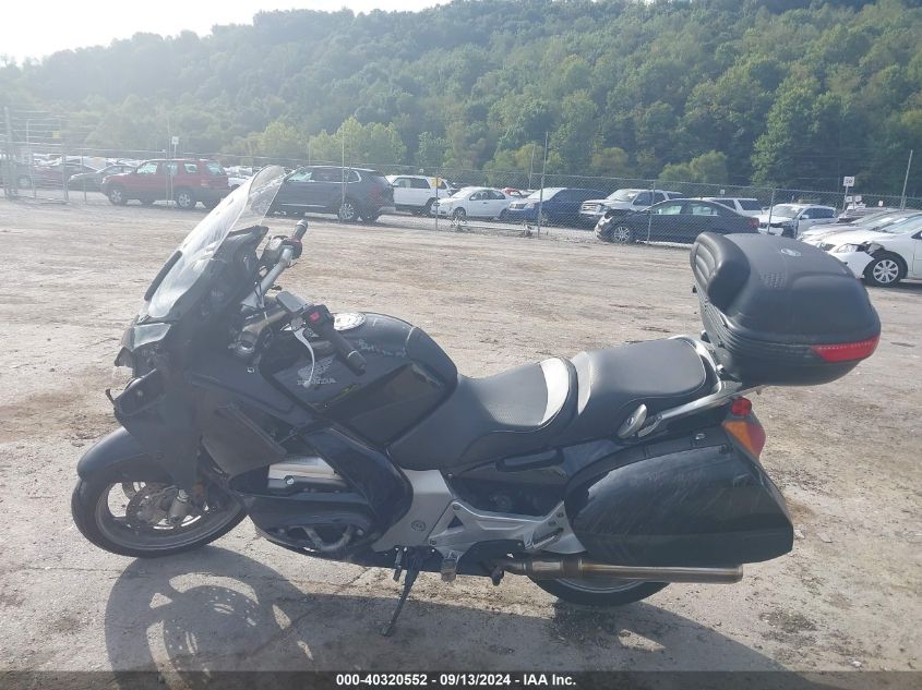 2006 Honda St1300 VIN: JH2SC51006M401942 Lot: 40320552