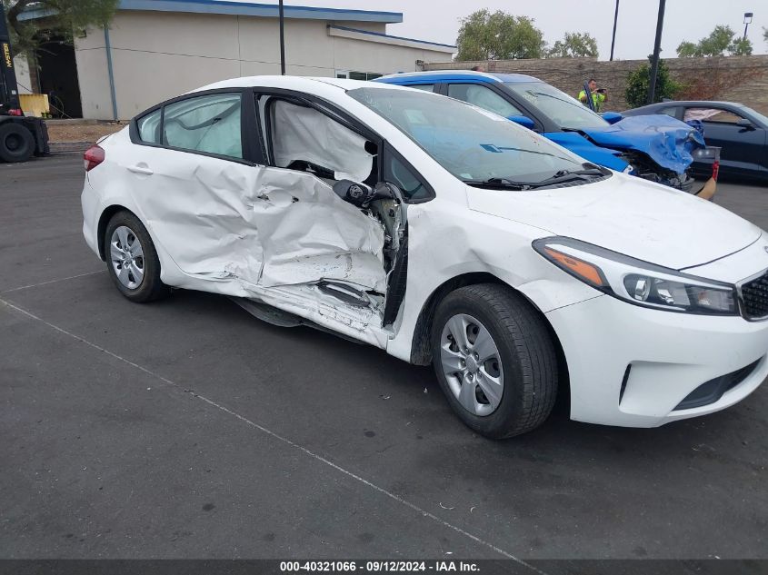 2017 Kia Forte Lx VIN: 3KPFK4A73HE140943 Lot: 40321066