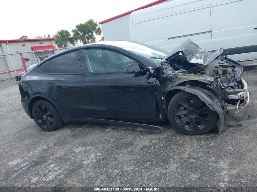 2021 Tesla Model Y Long Range Dual Motor All-Wheel Drive VIN: 5YJYGDEE9MF077127 Lot: 40321139