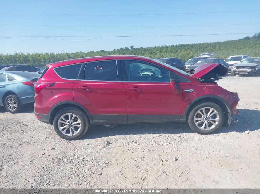 1FMCU9GDXKUC36208 2019 Ford Escape Se