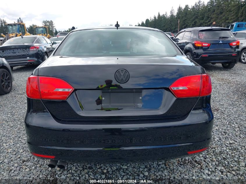 3VWDP7AJ7CM418051 2012 Volkswagen Jetta 2.5L Se