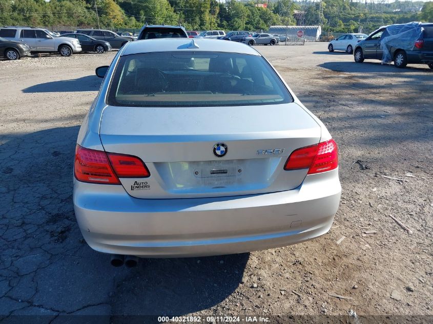 2011 BMW 328I Xi VIN: WBAKF3C54BE567749 Lot: 40321892