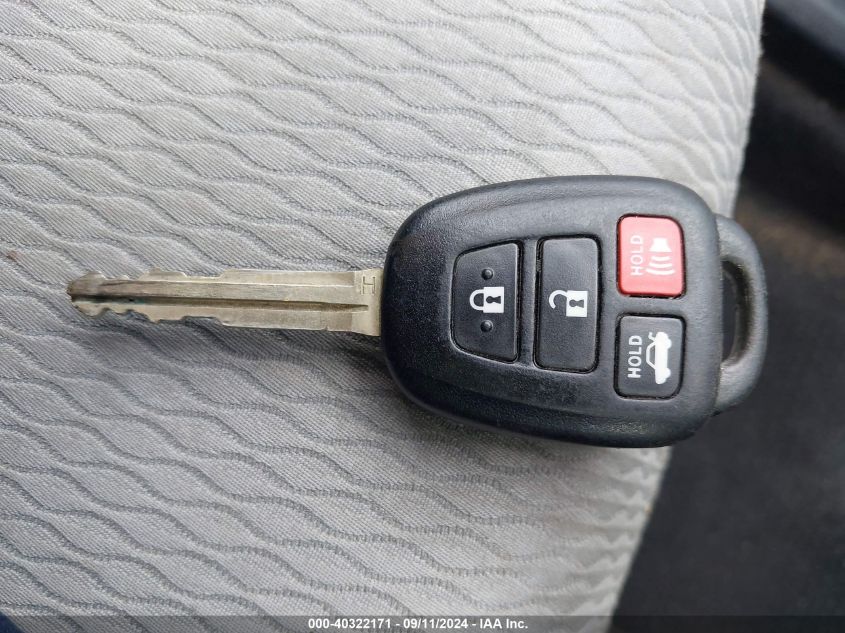 2019 TOYOTA COROLLA LE - 5YFBURHE7KP863887